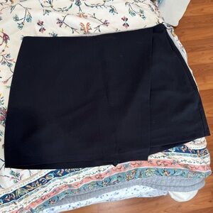 Abercrombie & Fitch Black Mini Pencil Skort